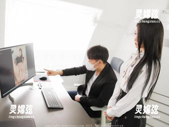 看到Bomi(普美)那一系列美图，透明感扑面而来，不由得让我觉得这美好竟然像是水一样流淌。