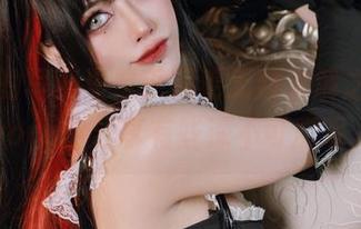 黑江雫的写真里似乎藏着无数未解之谜，Byoru的分享有些深不可测呢。