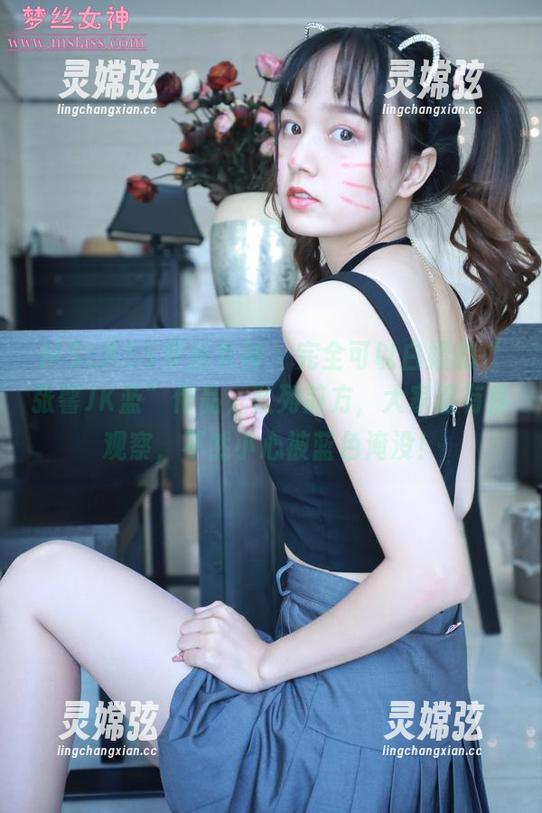 MSLASS梦丝女神 - 完全可以白嫖的“张馨JK蓝”作品，队列前方，大家请有序观察，不然小心被蓝色淹没！
