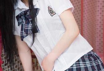 MiStar魅妍社 – 丽Yovi的少女时代来了，全套原图让你看个够，别眨眼！