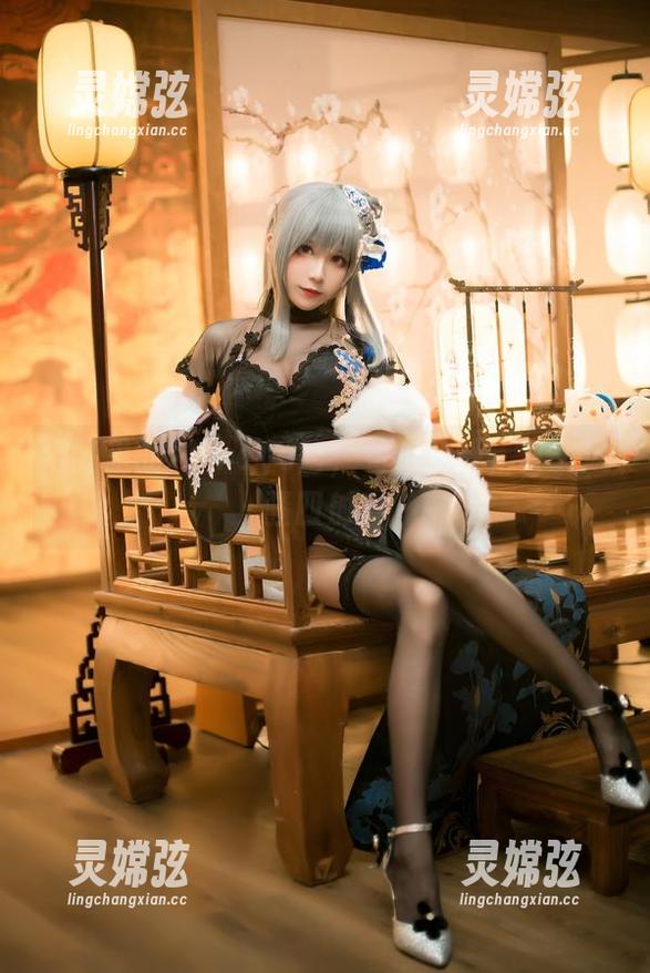 浴缸里的Tomoyo酱，看似安静，其实风骚四射？