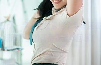 TuiGirl – 穿上赵纹清这个全套连衣裙，连草坪上的花都要羞愧回家！