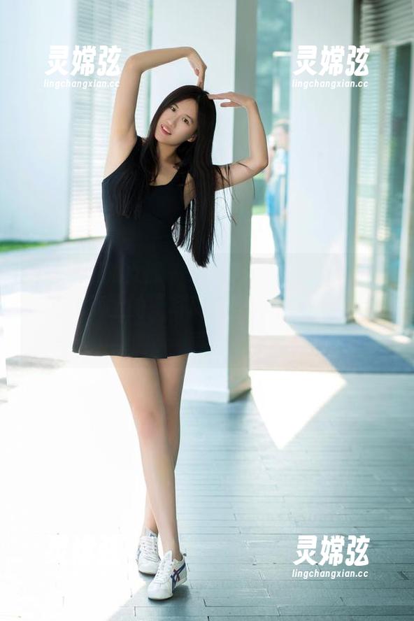 TuiGirl推女郎 - 水手服照进图库，王馨瑶成了海上的“写真女神”，真想给个掌声！