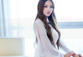 TuiGirl推女郎 – 有一种在线的透明叫赵梦洁，写真如人，敢不敢来挑战她英勇的姿态？