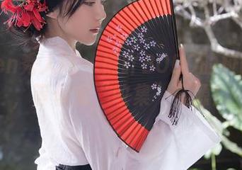 Xiuren秀人网 – 熊吖BOBO的校园奇遇，等你来“收集”资源！