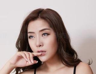 YouWu尤物馆 – 当瑜伽遇上美貌，孙梦瑶V送来的原图福利，甜哦