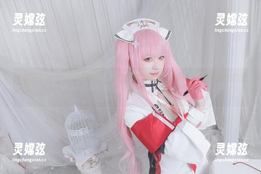 分享下asagiriai(爱ちゃん)的瑜伽姿势，写真集让你想学的理由