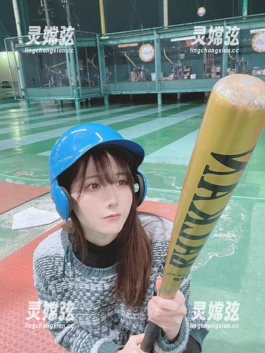 看着けん研的birthday2024，原图透着点温柔，福利是不是该适当有点惊喜？