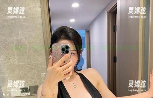 微密圈 - 不爱笑的赛琳100%御姐天花板，网盘下载要趁早啊！