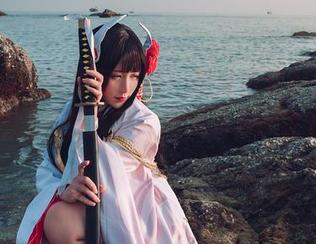 九曲Jean的奇怪航线：是谁带着獒犬迷失在这碧蓝的画面中？原图和套图全在这里！