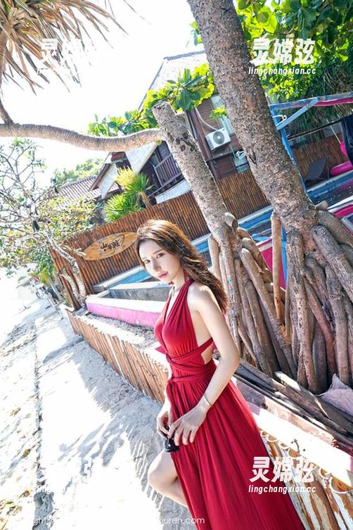 嗲囡囡 - 写真学姐王婉悠Queen，来，无圣光也能冒昧一下