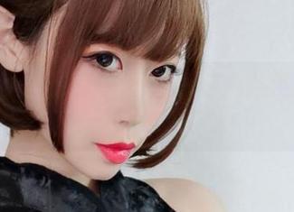 不吃夜宵，看奈汐酱Nice的黑丝照片就饱了！这波操作可以！