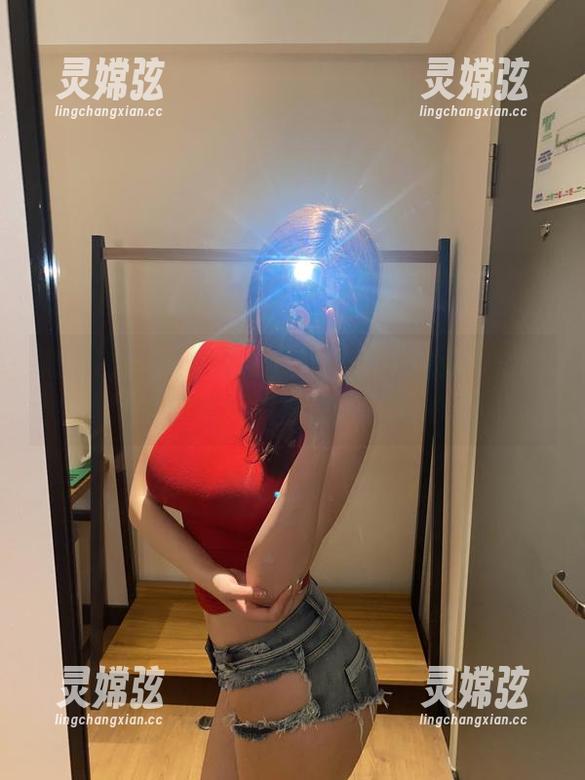 微密圈 - 哪里能找到像“奶宝妹纸”这么会穿的呢？随便看都想下载她的美图！