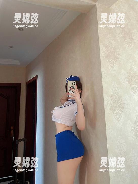 微密圈 - 在奶宝妹纸的试衣间，私房图包比穿的衣服更吸引人，真的！为了这个图包我可以忍受！