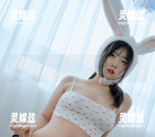 宋哈娜和她的婚纱写真集，下载之后可能会让你陷入沉思，她这次到底在想什么？