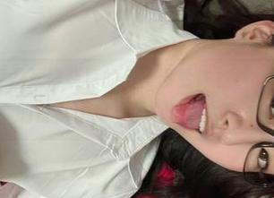 微密圈 – 黑丝翘臀装真的值得再看许多遍，宝儿茹171的合集让我不小心停留太久～