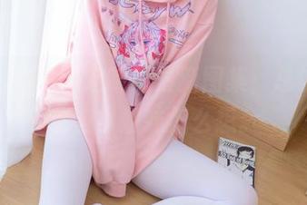 少女秩序内部定制的最新图集，总让我想这些小姐妹怎么想。