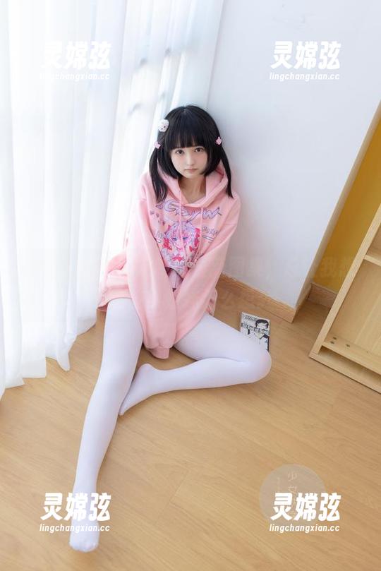 少女秩序内部定制的最新图集，总让我想这些小姐妹怎么想。
