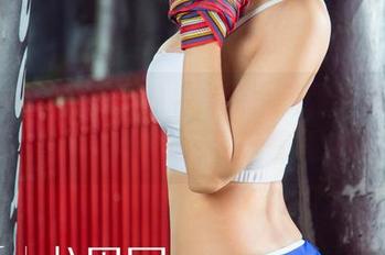 尤果网 – 用王莹的“套装”美图合集尝试挂件搭配，谁说只要一看了再说？