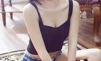尤物馆 – 让我们翻开婕西儿jessie的比基尼高清写真集，犹如划过未解之谜的海浪！