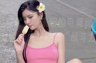 微密圈 – 在就是阿朱啊的电竞房，私拍与游戏结合成一种新“战斗力”