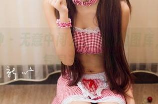 推女神 – 无意中闯入王婉悠的图库，少女气息若隐若现