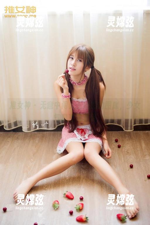 推女神 - 无意中闯入王婉悠的图库，少女气息若隐若现