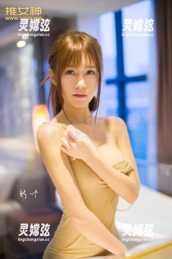 推女神 - 颖莹儿YY的制服时刻，集合观赏效果，视觉冲击强烈啊。