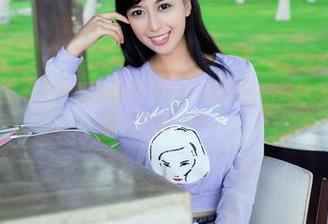 推女郎 – 一场关于蕾丝的诗意更新？林萌萌这次又把我们带入了哪个迷雾之中？