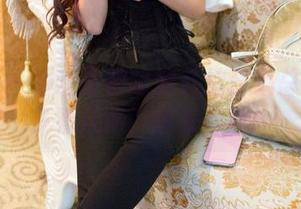 推女郎 – 为啥王馨瑶的自拍合集总想让我多看几遍？速来下载！