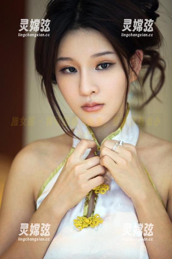 推女郎 - 黄可的双人合集，看得我有点小心虚。