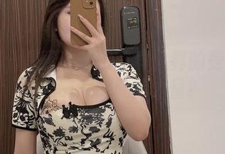 微密圈 – 是可馨耶的写真：真的是不小心还是故意的隐秘力量？