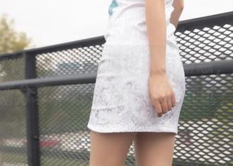 梦丝女神 – 小区楼道也能有新意，玥玥最新分享，或许你也可以试试？