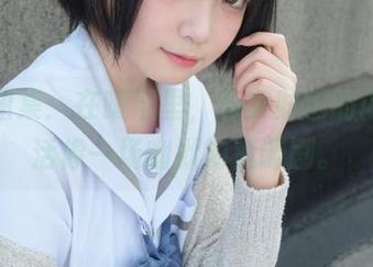 更新图集：在晴涩里，森萝财团的内部生活像一场幽默的荒诞剧。