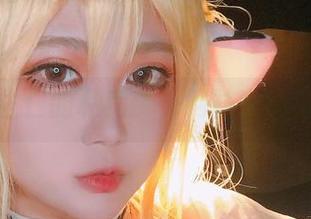 椒妮佐仁的私房梦，网袜随意曳动中