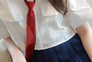 模范学院 – 高清壁纸里的人间荒糖，透露了点神秘的调调。