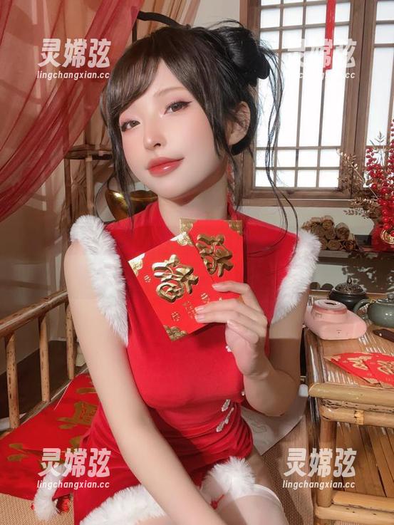 清水由乃和她的比基尼屡屡重演：谁说cos不能有点油腻？