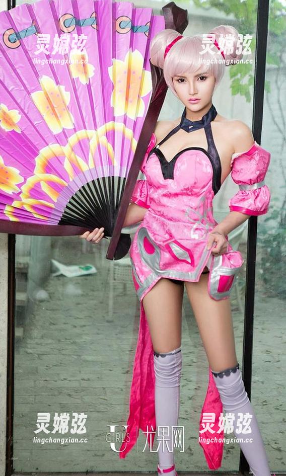 爱尤物 - 在这街角福利满满，徐莉芝Booty的作品让人眼前一亮！