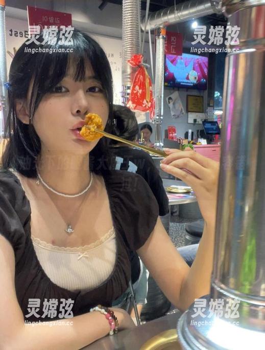 油光下的眼酱大魔王w，cos下载不容错过！
