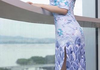 秀人网 – 精选七米baby的和服图包，希望今天七米baby不要被风吹得跌倒！