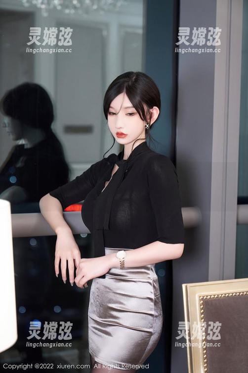 秀人网 - 夏诗诗Sally专属油亮风，免费的图册，快来开开眼界吧！