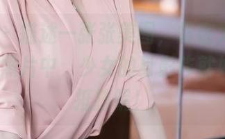 秀人网 – 描述一张张美图，尽在大琪琪Emily的照片中，少女的身影咋就如此难以抵挡呢！
