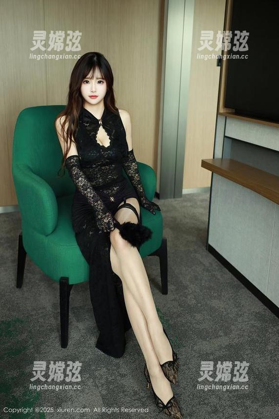 秀人网 - 厨房也能出大片！娜娜子呀美图图集大公开