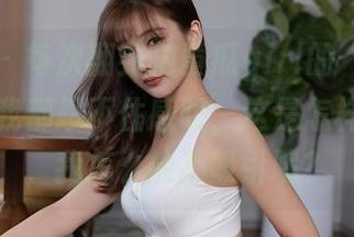 秀人网 – 每次翻到拍黄瓜girl的“可爱”照片，我都忍不住感叹，这是怎样的可爱，我怎么能不吸引呢？