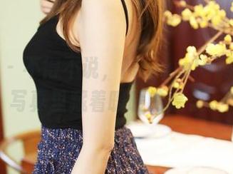 美媛馆 – 不得不说，Manuela玛鲁娜的写真里藏着暖暖的温柔。