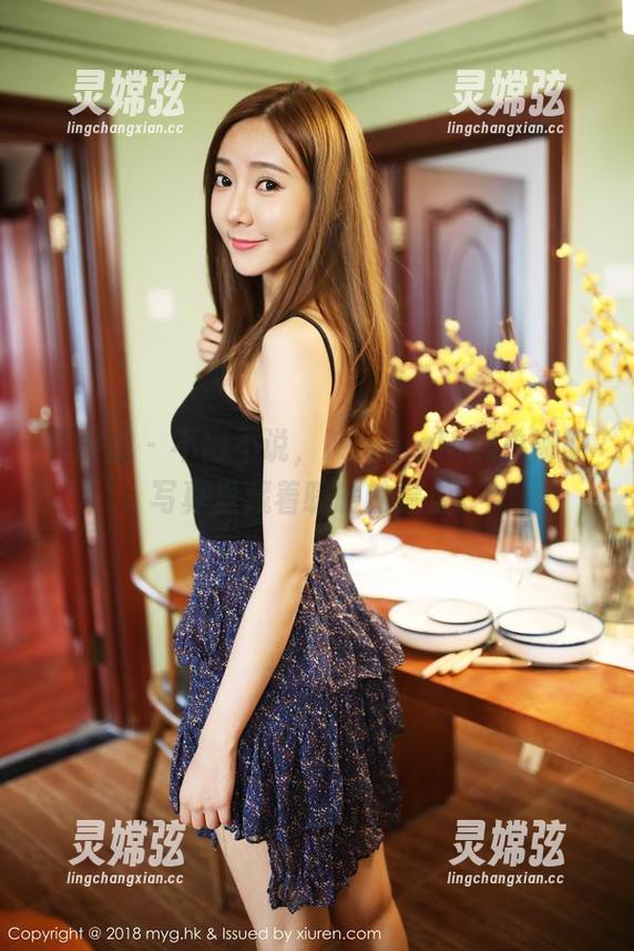 美媛馆 - 不得不说，Manuela玛鲁娜的写真里藏着暖暖的温柔。