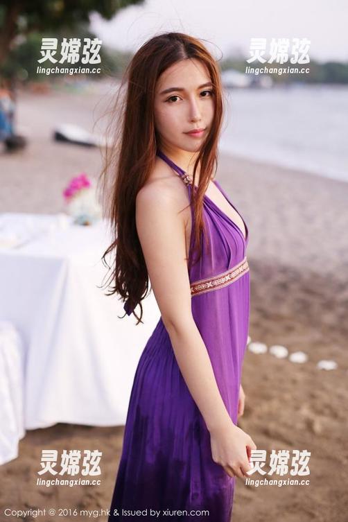 美媛馆 - 伊小七MoMo的长腿私拍套图，欢迎你的眼球被吸引（或者是腿）。
