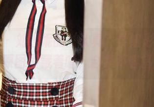 美媛馆 – 刘雪妮的‘认真’学姐形象——这些原图里藏着啥，合集不容错过！