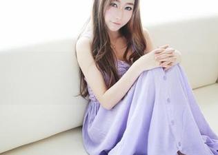 美媛馆 – 图片看起来有点震撼！徐子琦Anna的职业装，赶紧标记这个穿搭灵感！