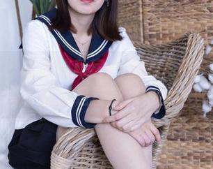 袜啵啵 – 瑶瑶的私房JK制服写真，浅尝辄止还是置身其中？